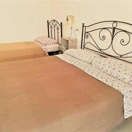 Konukevi Vivi Conero Ancona