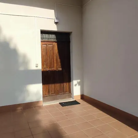 Vivi Conero Konukevi *